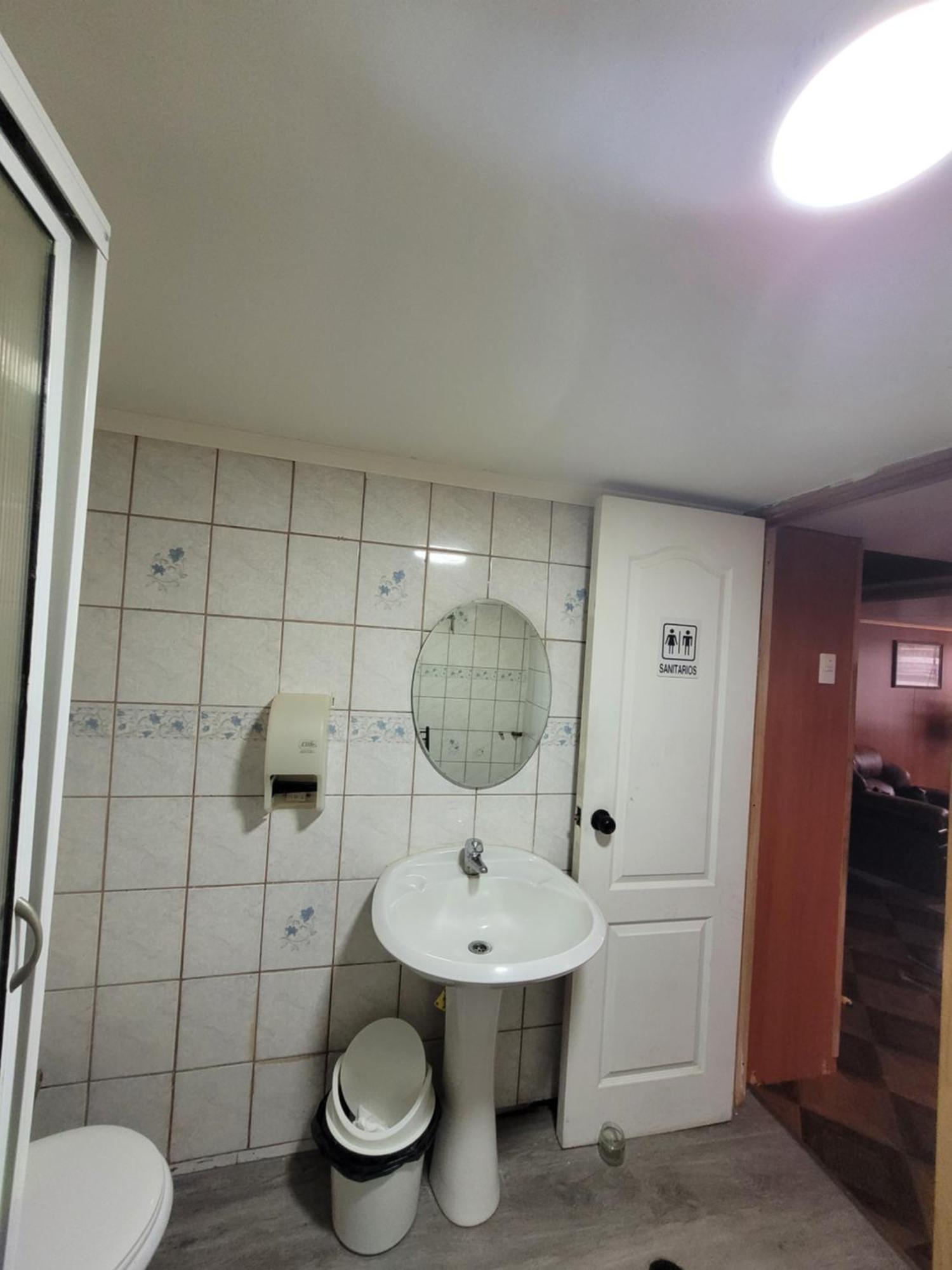 Hostal Traveltour El Campesino Puerto Natales Bagian luar foto
